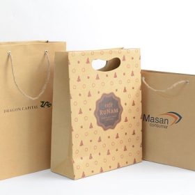 Xưởng in túi giấy cứng in logo theo yêu cầu, giá tốt, giao hàng nhanh tại HCM